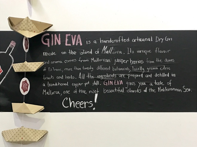 Image Informative whiteboard of Gin Eva