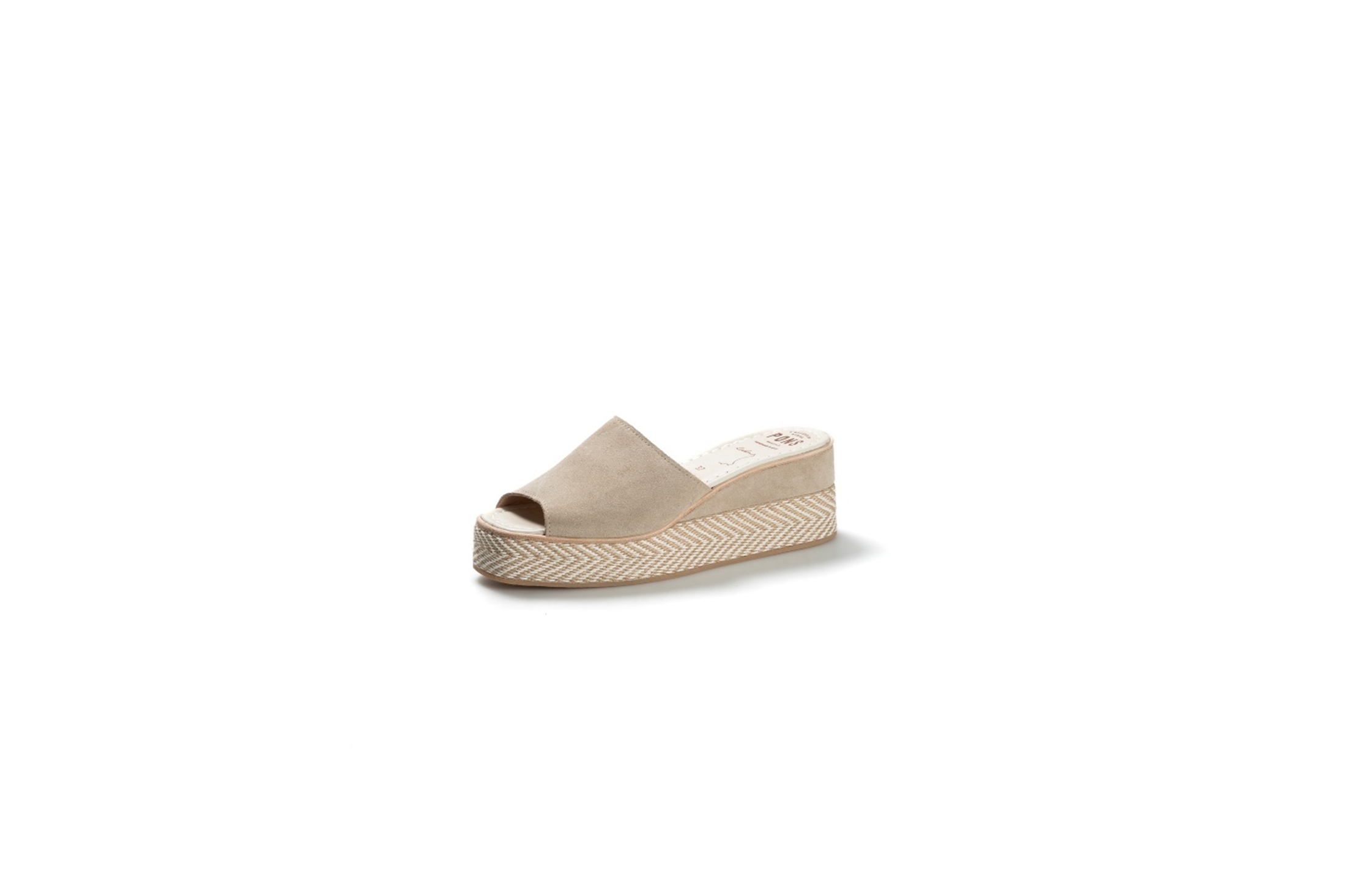 Light brown menorcan wedge